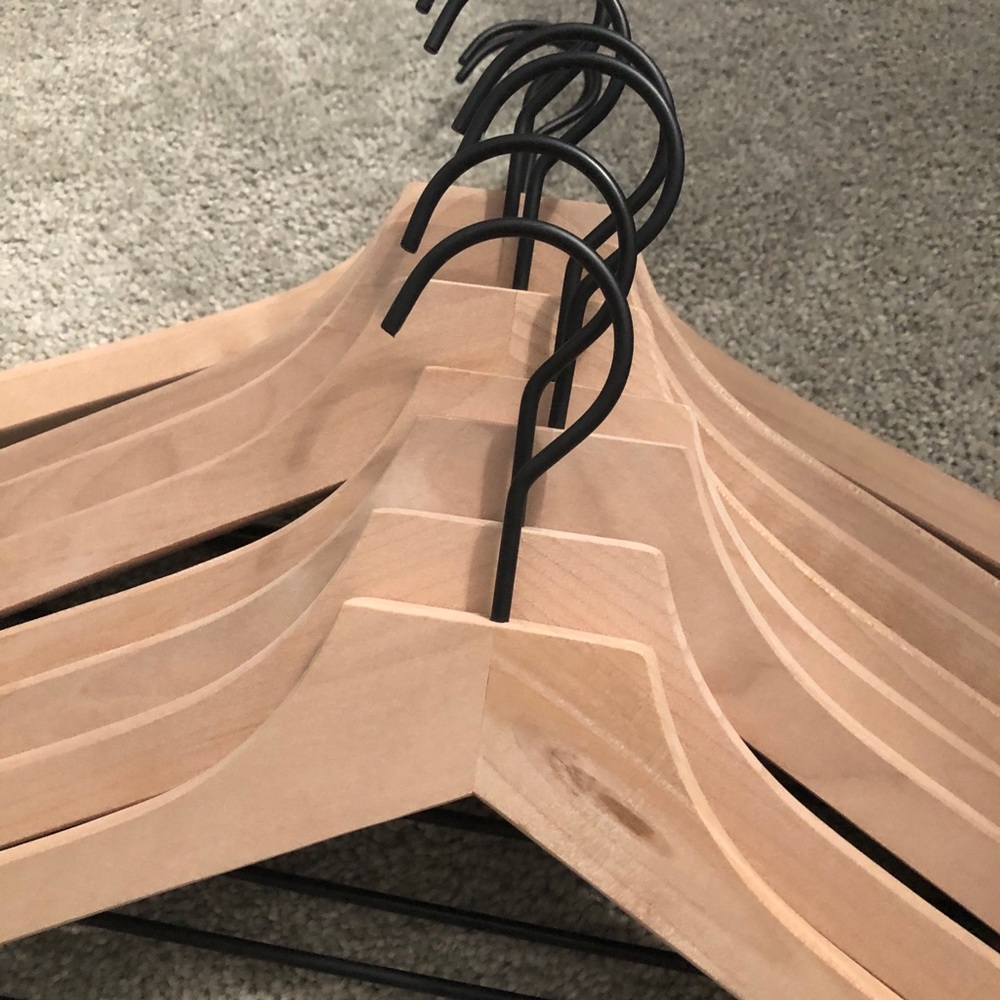 10 wooden clothing hangers